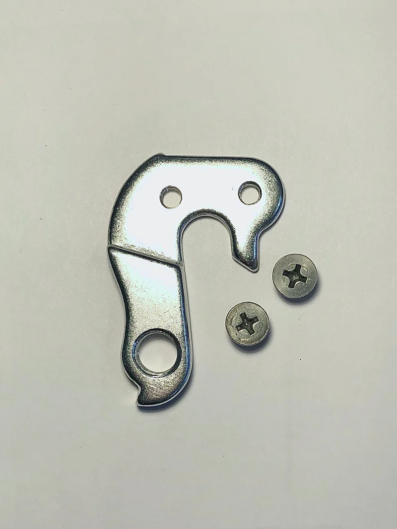 #05 DERAILLEUR HANGER