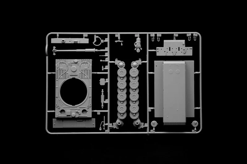 Pz. kpfw. VI Tiger I Ausf.E Starter Set Kit 1:56