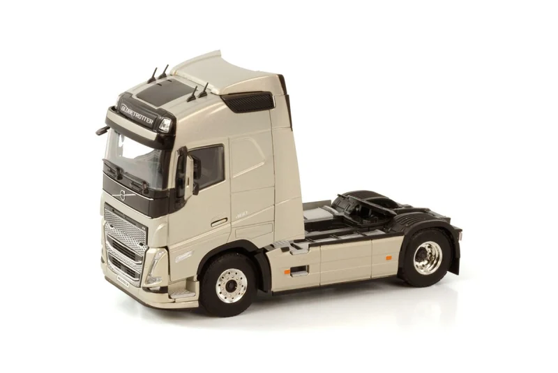 Volvo FH5 Globetrotter 4x2 Champagne Metallizzato 1:50