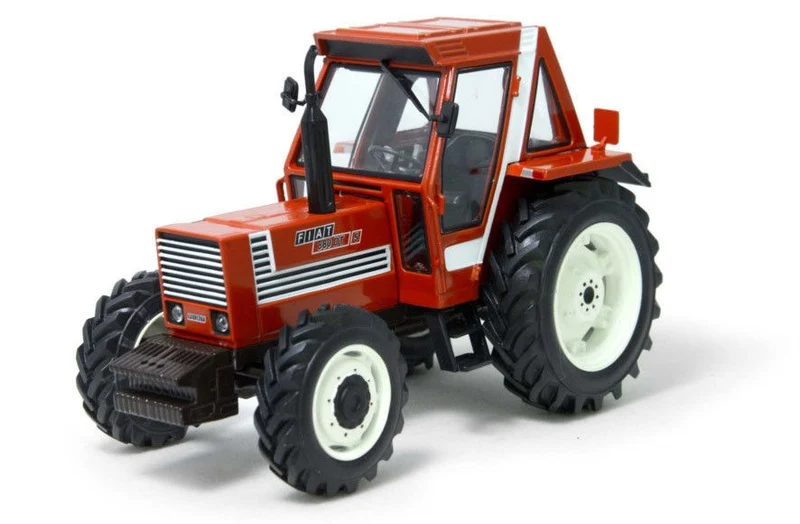 Fiat 880 DT 5 trattore 1:32