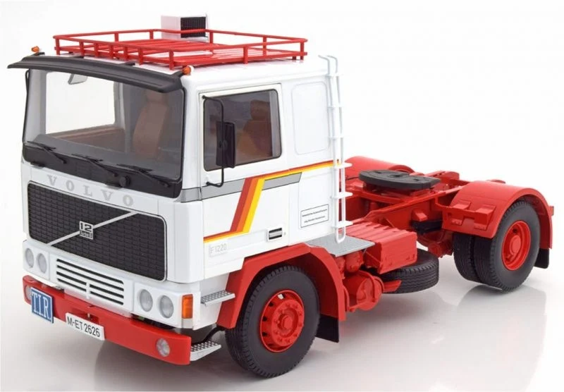 Volvo F12 1977 White - Red 1:18
