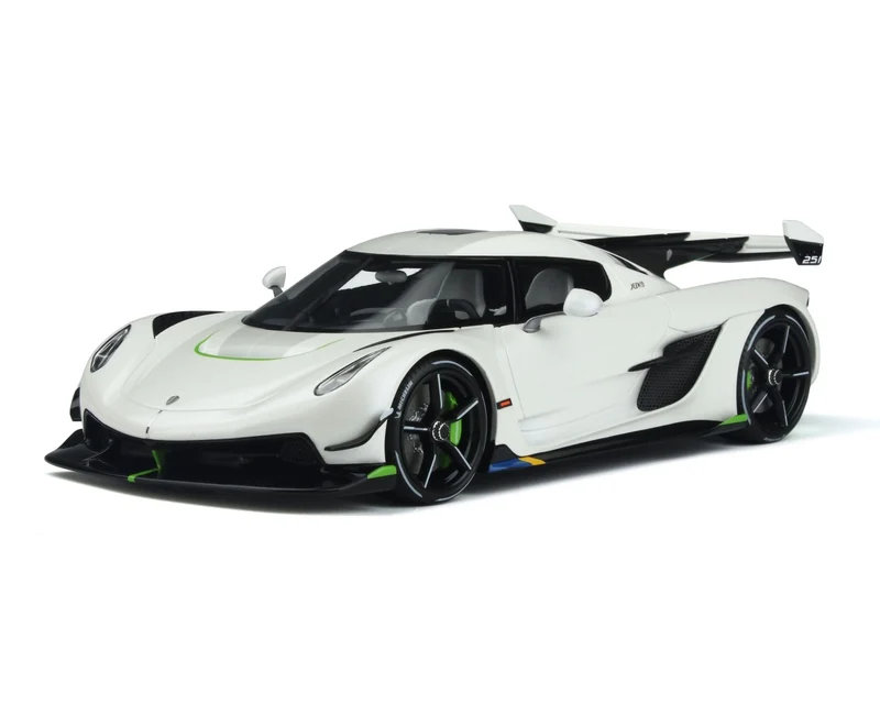 Koenigsegg Jesko 2021 white 1:18