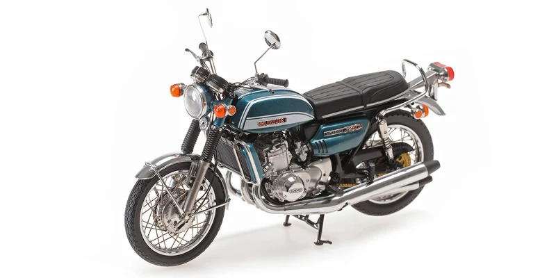 Suzuki GT 750 J 1973 Green 1:12