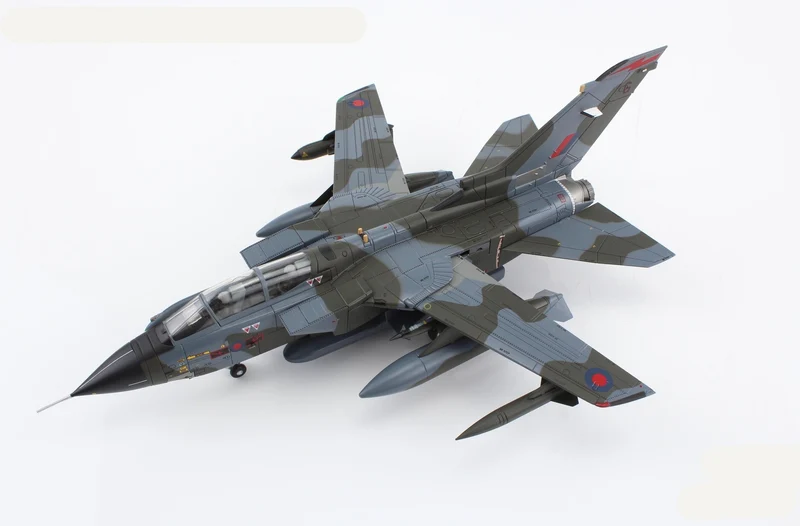 Tornado GR.1 ZA585 No. 617 Sqn. "Dambusters" RAF 1:72
