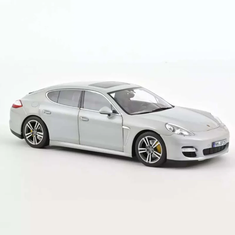 Porsche Panamera Turbo 2009 Argent 1:18
