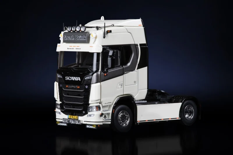 Scania S High Roof 4x2 G.v.d.Brink 1:50