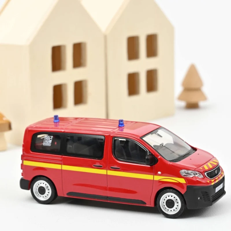 Peugeot Expert 2016 "Pompiers" 1:43