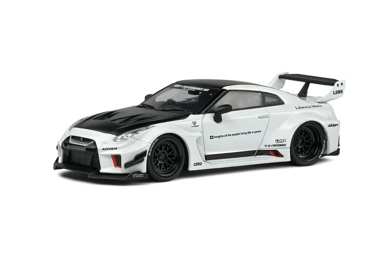 Nissan GT-R (R35) Liberty Walk Body Kit 2020 White - Black 1:43