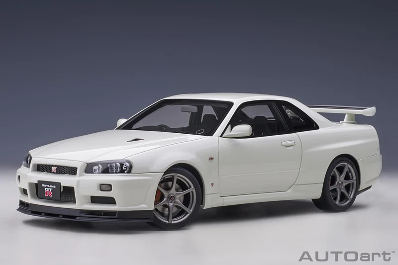 Nissan Skyline GT-R R34 V-spec II White Pearl 1:18