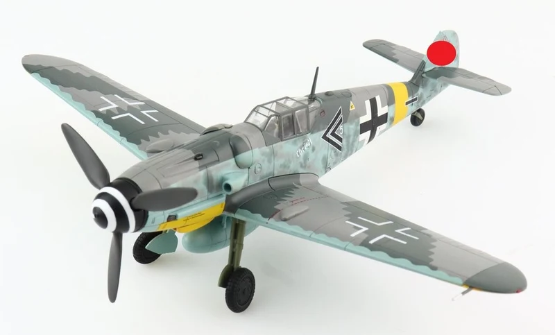 Messerschmitt BF 109G-6 "Gerhard Barkhorn" Commanding Officer of II./JG 52 Ukraine September 1943 1:48