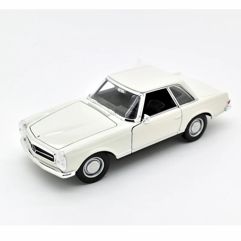 Mercedes-Benz 230 SL 1963 White 1:24