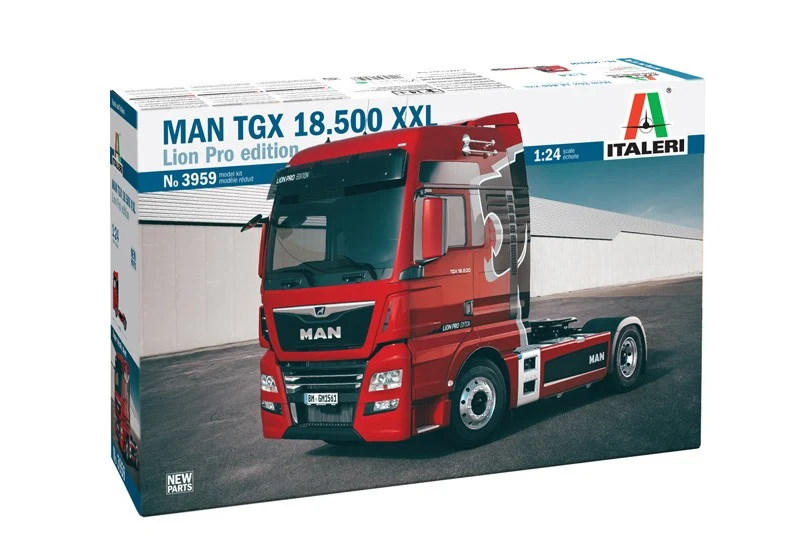 MAN TGX 18.500 XXL Lion Pro Edition Kit 1:24