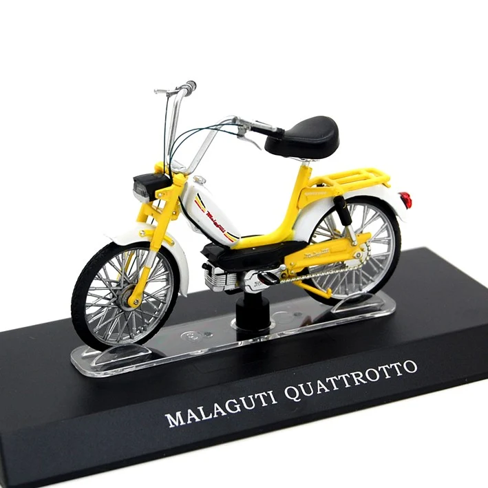 Malaguti Quattrotto ciclomotore 1:18