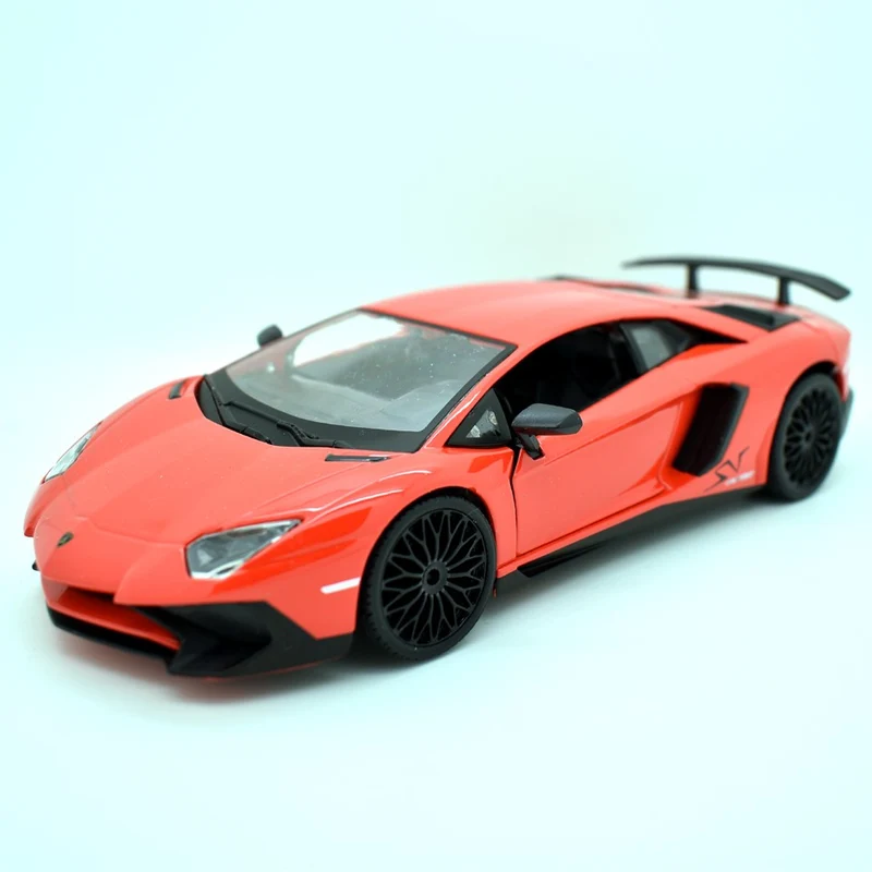 Lamborghini Aventador LP750-4 SV 2015 Red Fluo 1:24