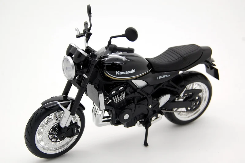 Kawasaki Z900RS Black 1:12