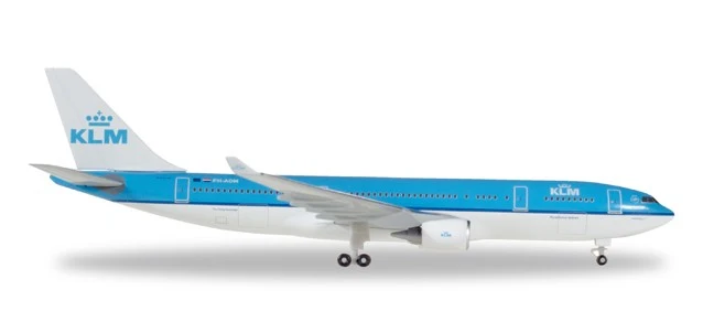 KLM Airbus A330-200 PH-AOM "Piazza San Marco Venezia" 1: 500