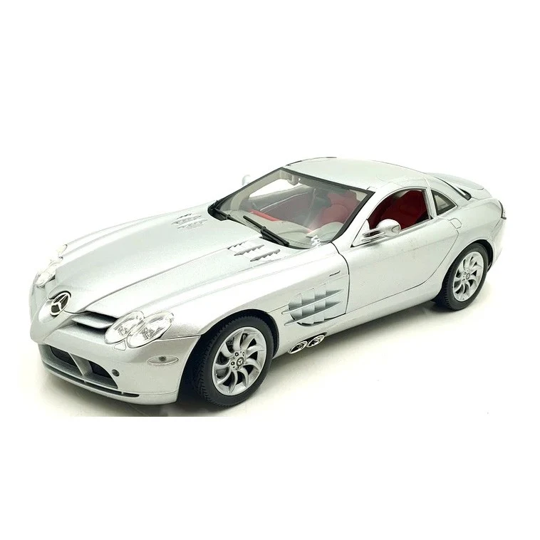 Mercedes Benz McLaren SLR Metallic Silver 1:12