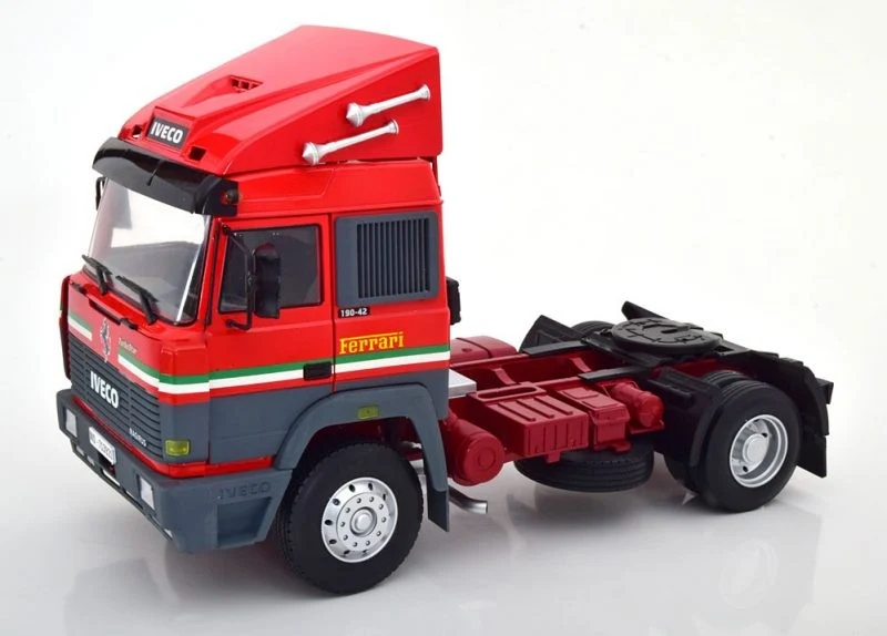 Iveco Turbostar 190-42 1988 Red "Scuderia Ferrari" 1:18