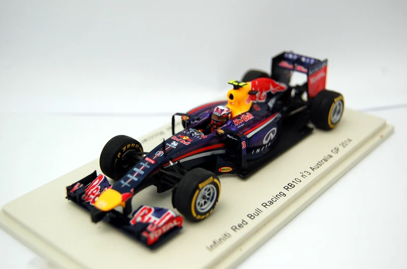 Infiniti Red Bull Racing RB Renault 10 Daniel Ricciardo Australia Gp 2014 1:43