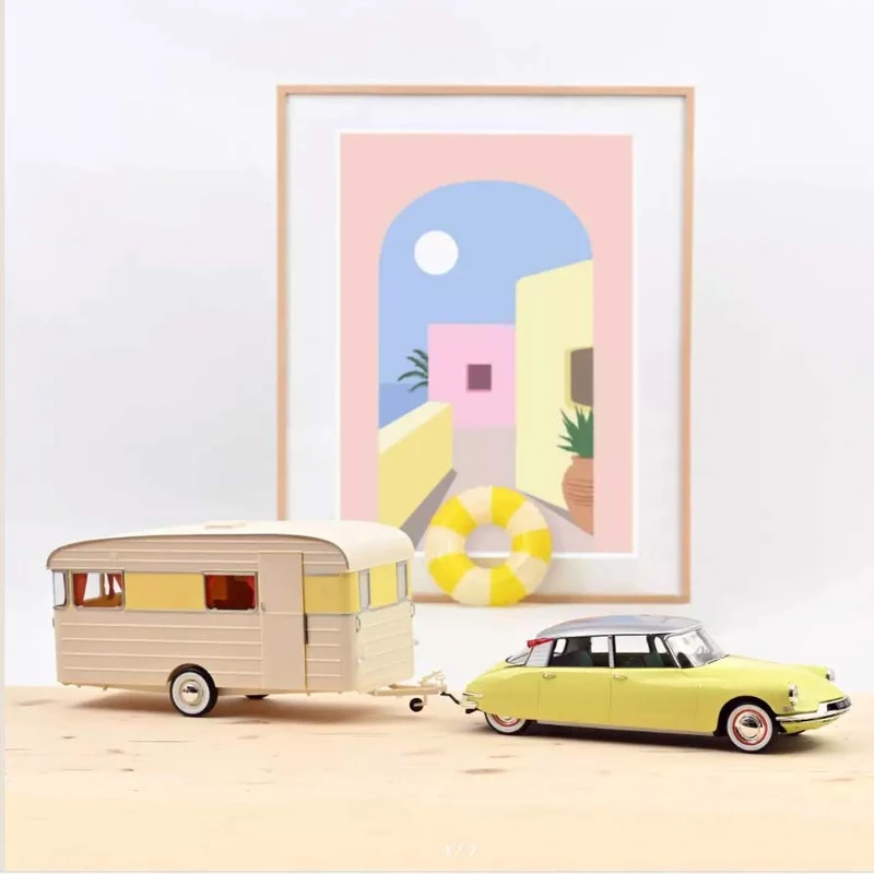 Citroën DS 19 1960 Jonquille Yellow + Caravan Digue Panoramic 1:18