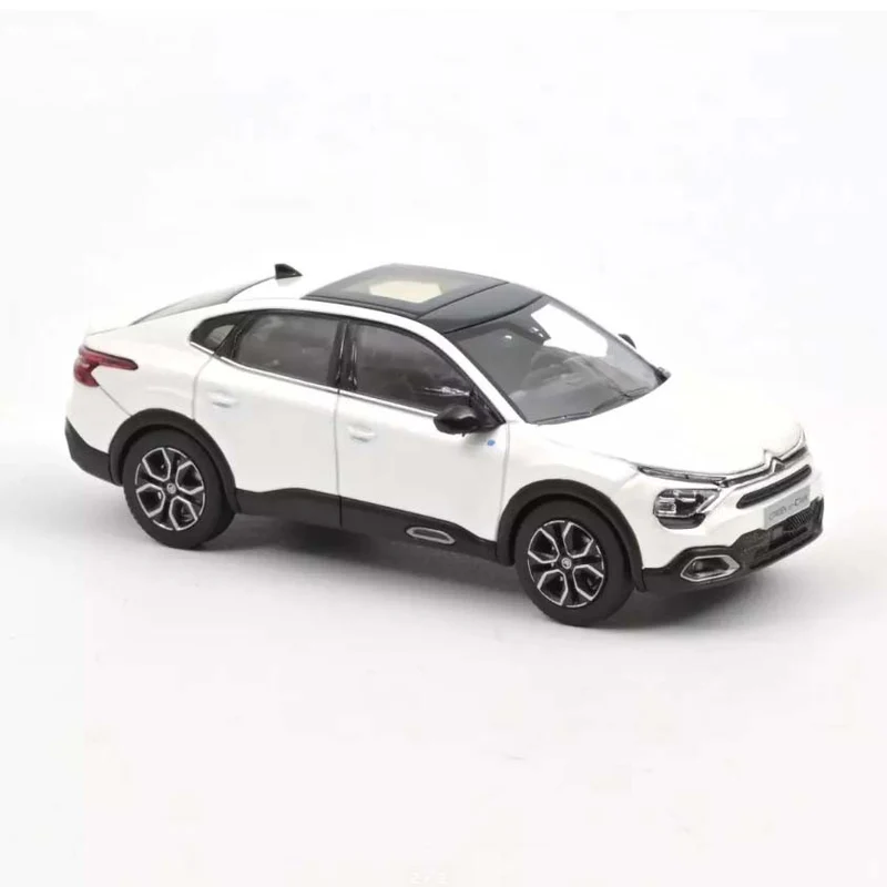 Citroën C4 2023 Blanc nacré 1:43