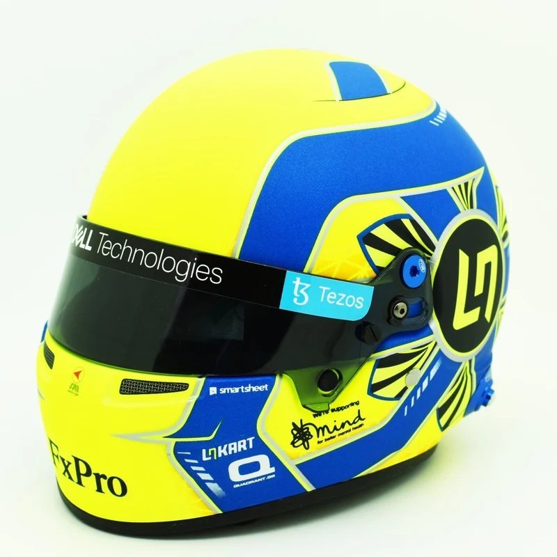 Land Norris Casco Bell Helmet F1 2022 MCL37 Mclaren Mercedes 1:2
