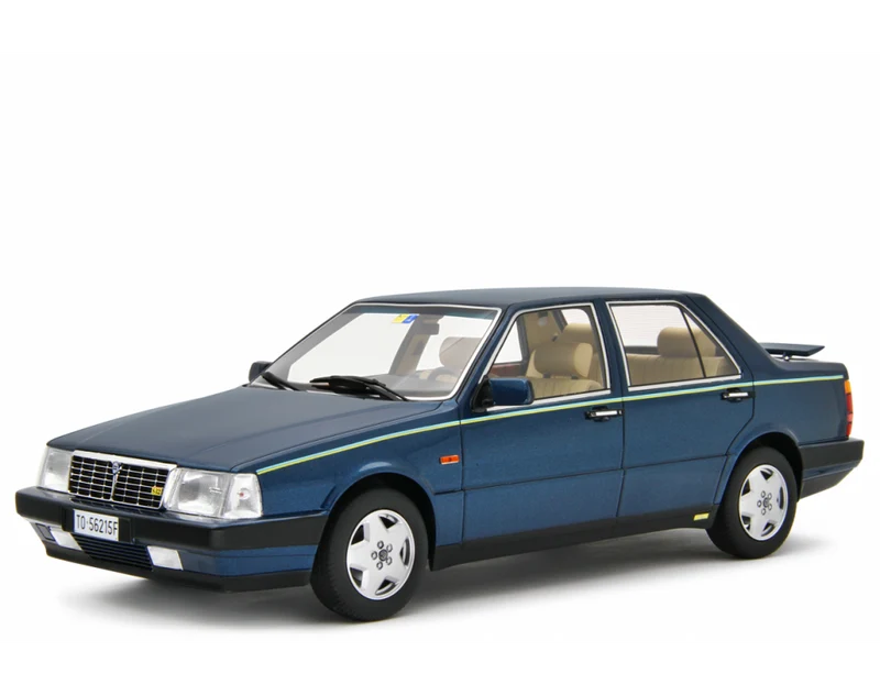 Lancia Thema 8.32 Ferrari 1986 Blu Blizzard 1:18