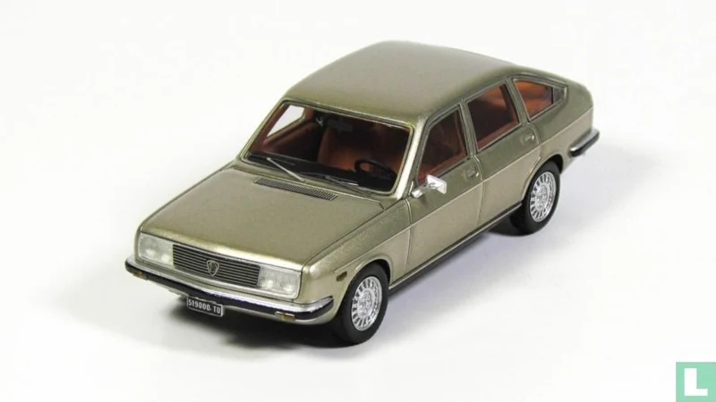 Lancia Beta Berlina 1600 seconda serie 1978 Platino 1:43