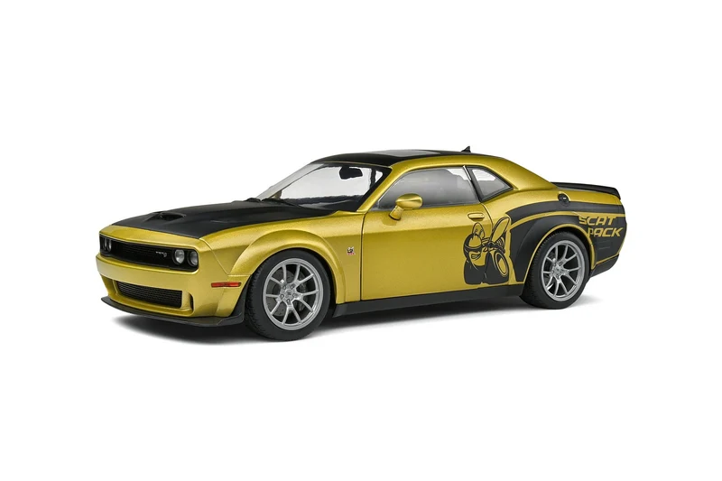 Dodge Challenger R/T 2020 Scat Pack Widebody Streetfighter Goldrush 1:18