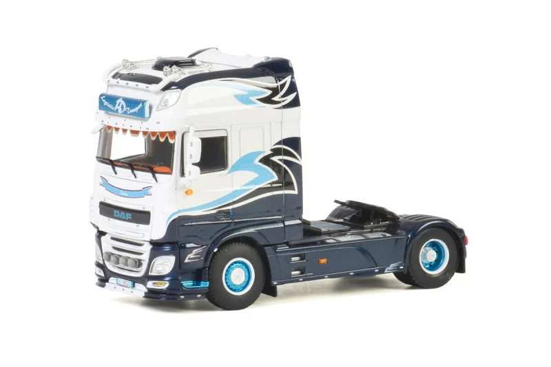 Daf XF Super Space Cab 4x2 Truck "LD Transport" 1:50