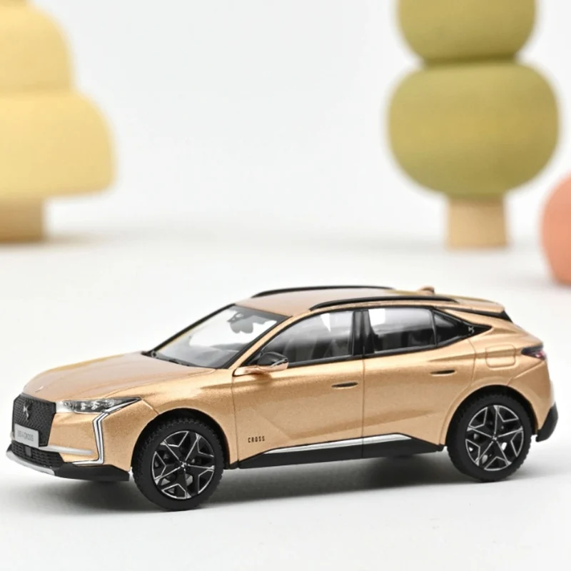 DS 4 Cross 2021 Copper Gold 1:43
