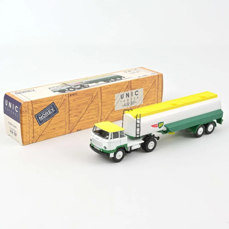 Camion UNIC 1969 semi-remorchio Cisterna AirBP 1:43