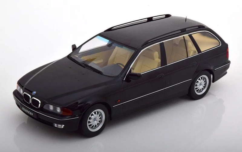 Bmw 530D E39 1997 Touring Black Metallic 1:18