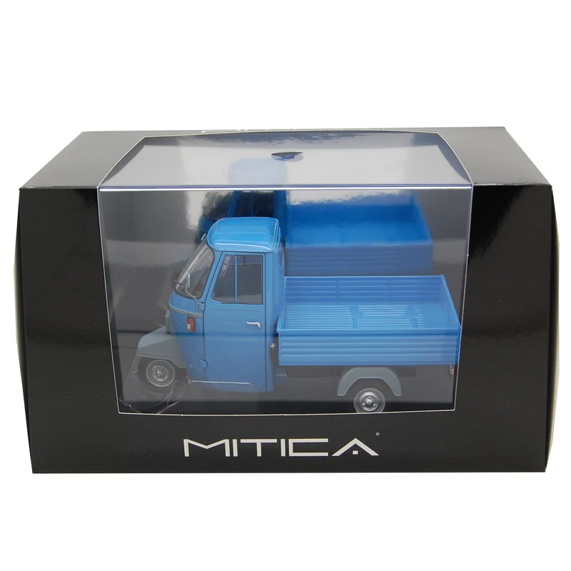 Ape Piaggio P501 Open 1979 Blu 7210 con vetrina 1:18