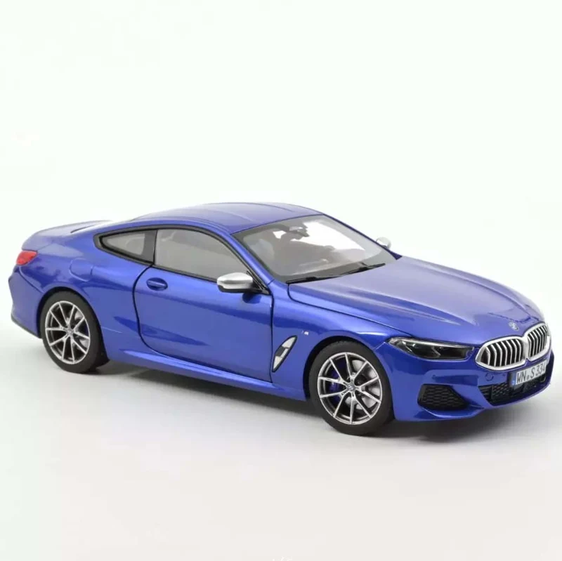BMW 850i M 2019 Blue metallic 1:18