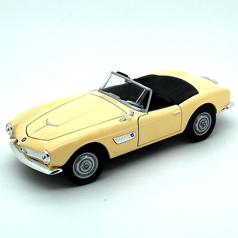 BMW 507 Cabriolet 1956 Cream 1:24