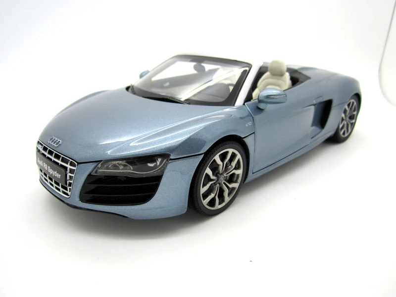 Audi R8 5.2 Spider FSI Quattro Jet Blue 1:18