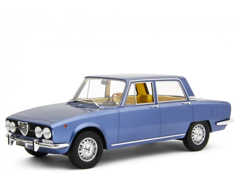 Alfa Romeo 2000 berlina 1971 Blu Pervinca metallizzato 1:18