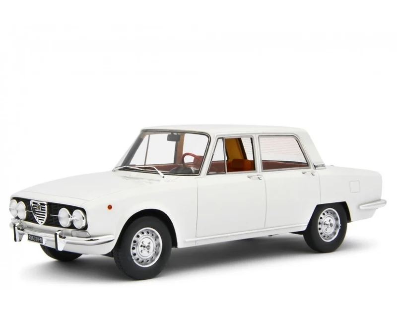 Alfa Romeo 2000 berlina 1971 Bianco 1:18