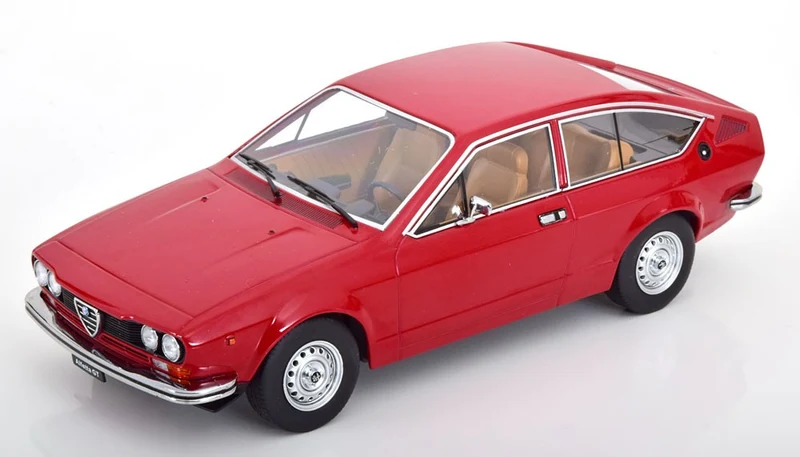 Alfa Romeo Alfetta GTV 1600 anno 1976 Red 1:18