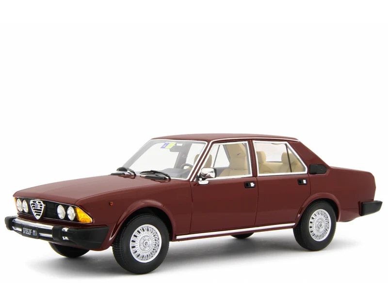 Alfa Romeo Alfa 6 2.5 1979 Rosso Veneziano 1:18