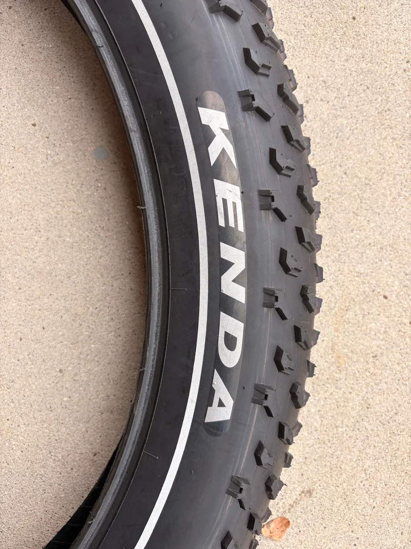 eBike Tire - 26x4 Kenda Krusade Fat Tire