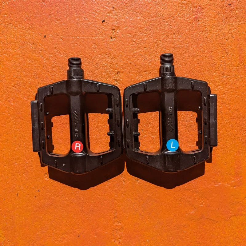 Pedals - Metal - Style 2