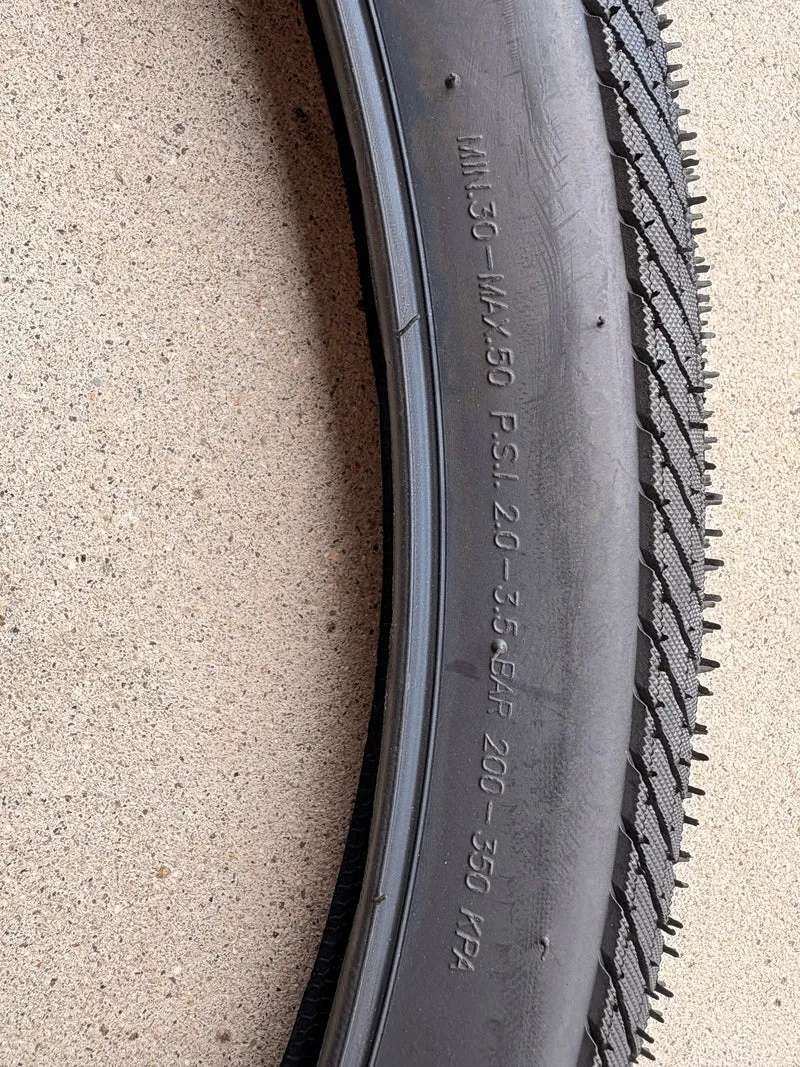 Tire - 27.5x2.20 Kenda Kwick Seven.5