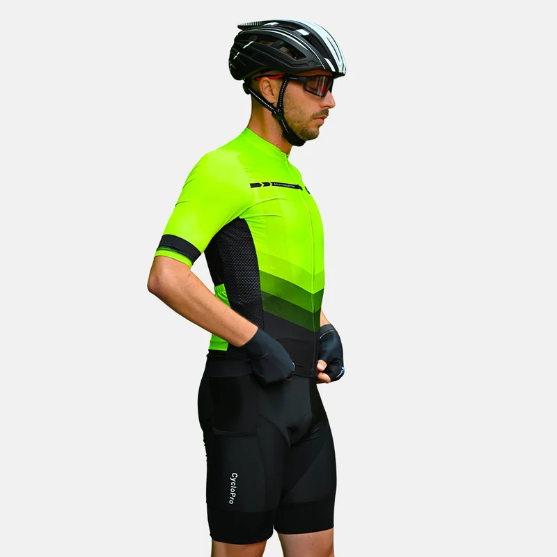 Ciclista di mountain bike - agilità