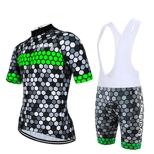 Green Cycling Outfit - Atmosphere+ Destingock