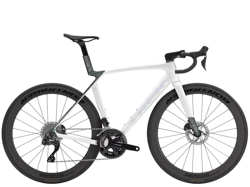 Trek Madone SL 6 Gen 8 Crystal White/Deep Smoke 2026