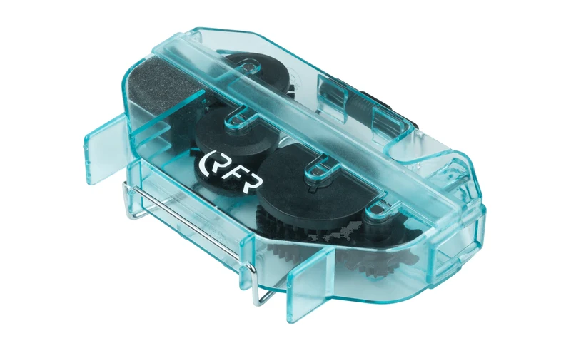 RFR chain cleaning device